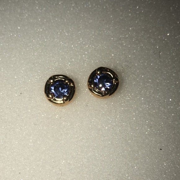 VTG Butler Blue Rhinestone Stud Earrings Gold Tone Costume 10mm - Picture 3 of 7